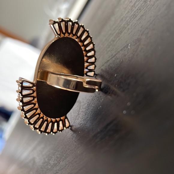 Bank Mother of Pearl & Swarovski Crystal Ring (adjustable size) New - Picture 2 of 2